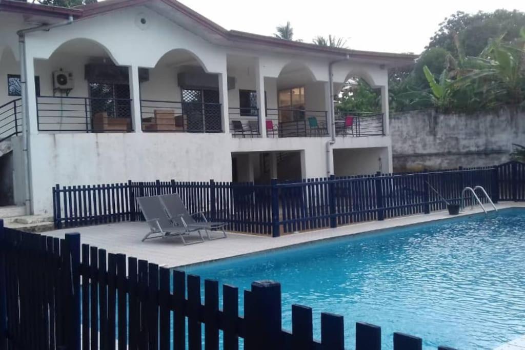 Villa Bleue Kribi Exteriör bild
